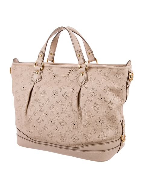 louis vuitton mahina stellar|LOUIS VUITTON Mahina Stellar PM Bag.